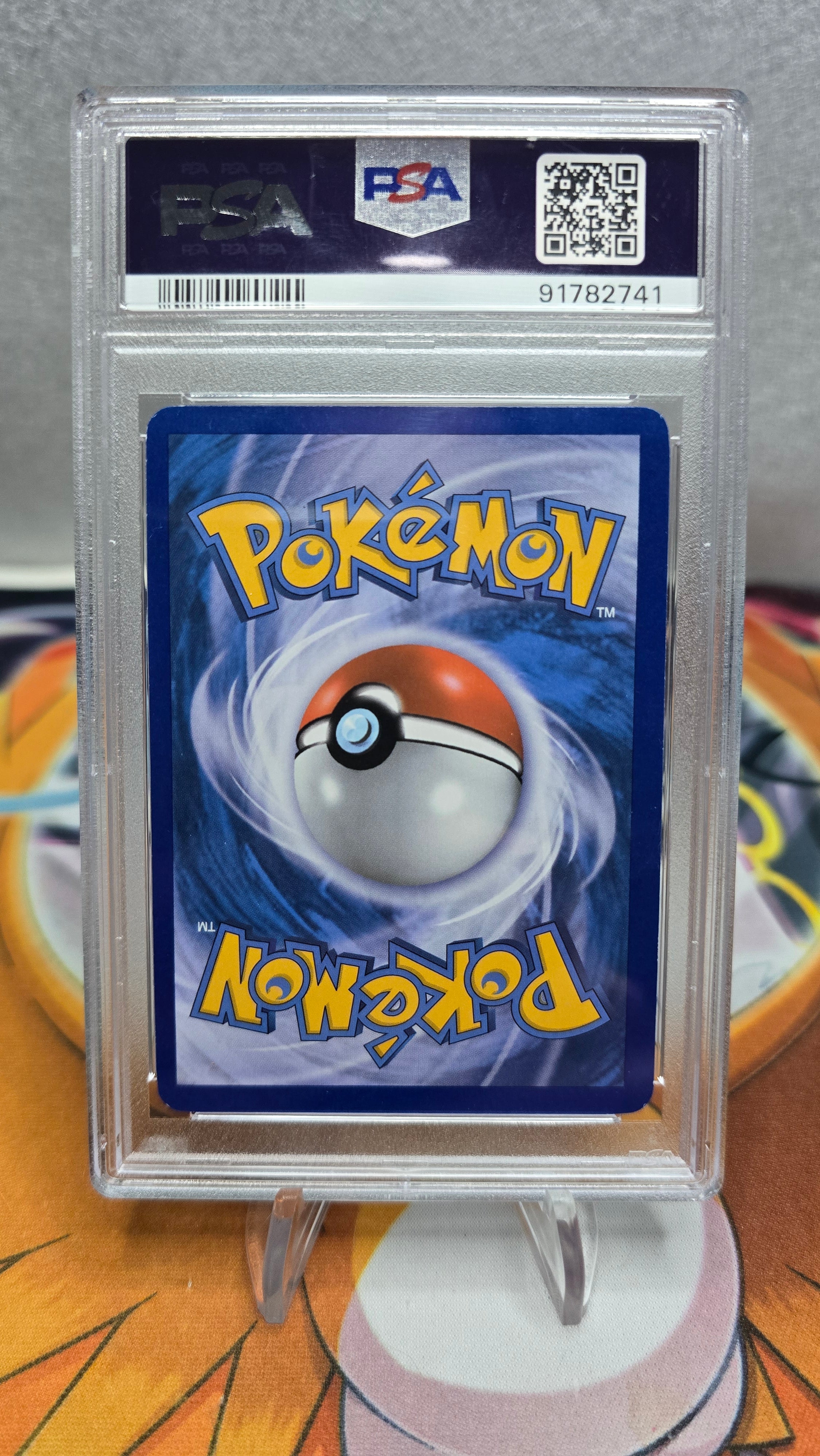 Mew EX Full Art #RC24/RC25 – Legendary Treasures Radiant Collection 2013 – PSA 8 (NM-MT)