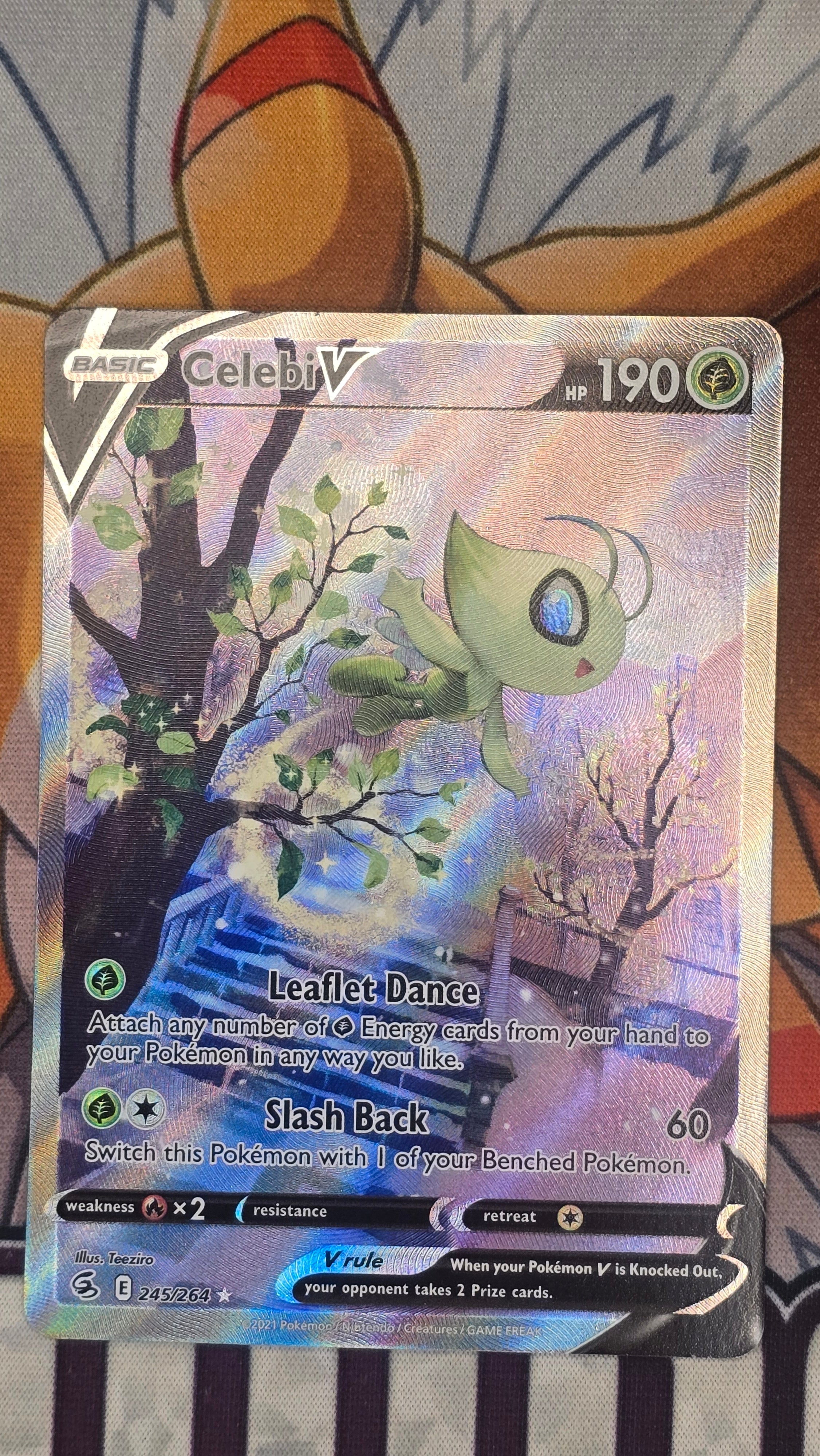 Celebi V #245/264 ⭐⭐ – Full Art – Fusion Strike (EN) 2021 – NM